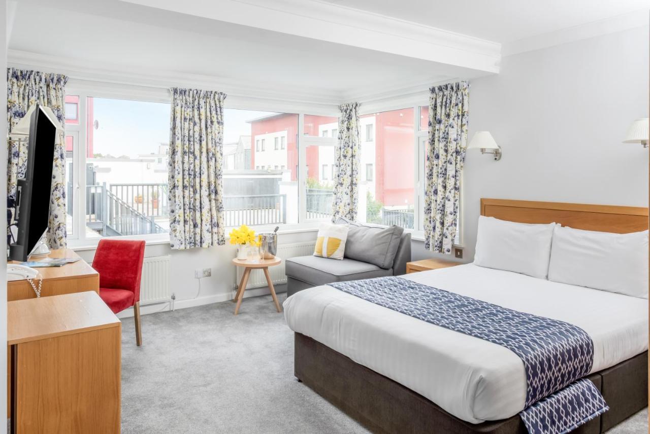 The Kilbirnie Hotel New Quay Exterior foto